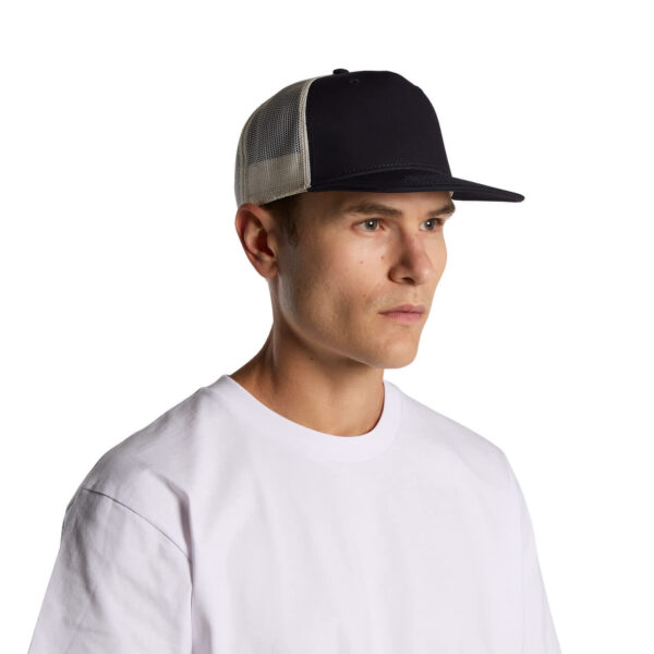 Stock Contrast Trucker - Image 3