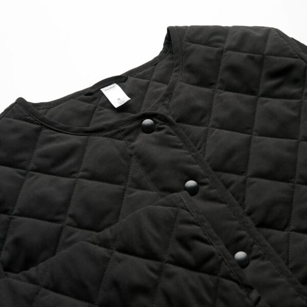 Wo's Quilted Jacket - Image 6