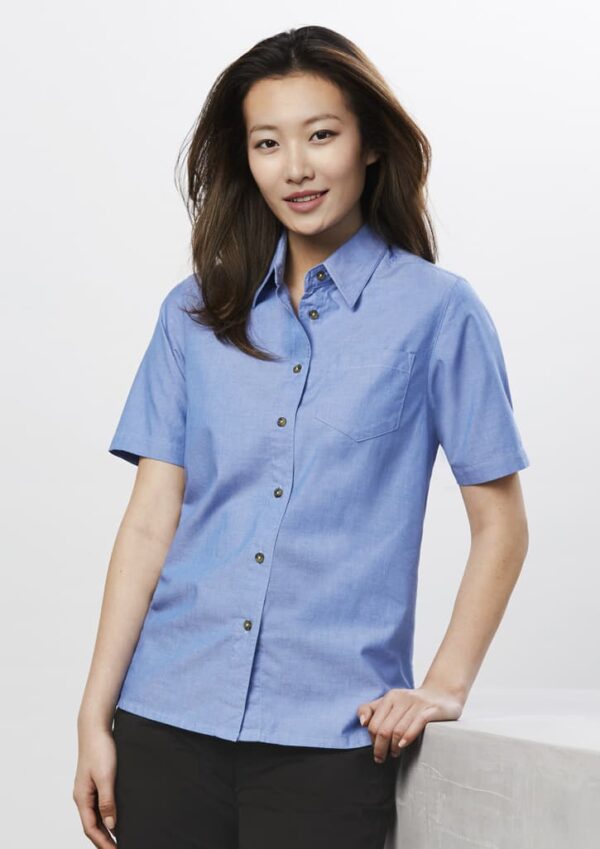 Womens Chambray Short Sleeve Shirt - Image 5