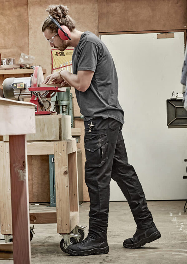 Mens Rugged Cooling Stretch Pant - Image 2
